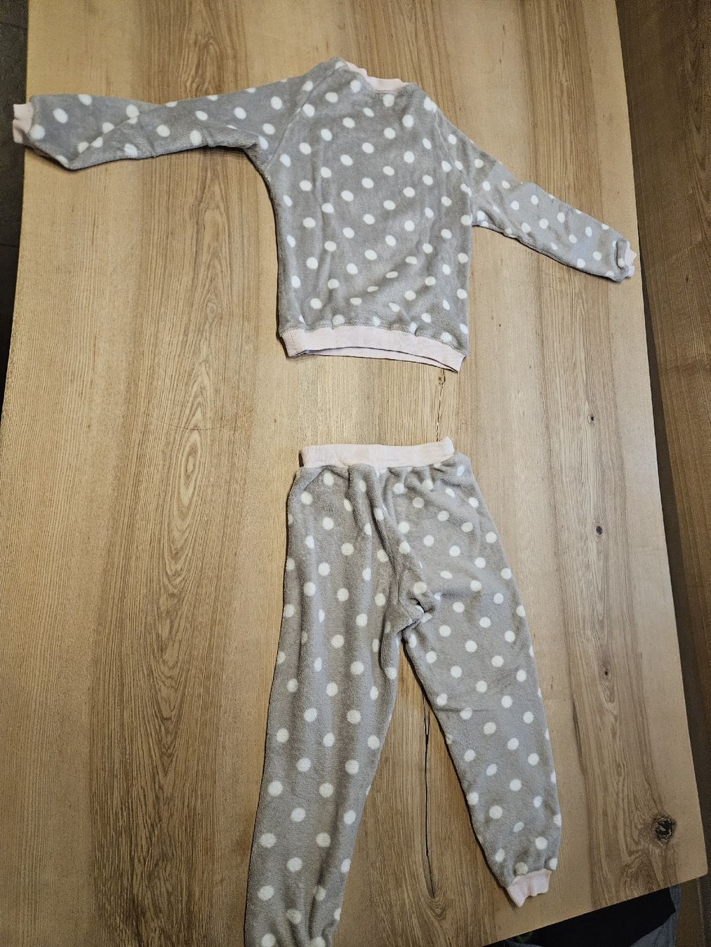 Pigiama & Simili: Mädchen Pyjama Set Grösse 128 Punkte Einhorn – Usato da Danis venduto da and_5kkz 1