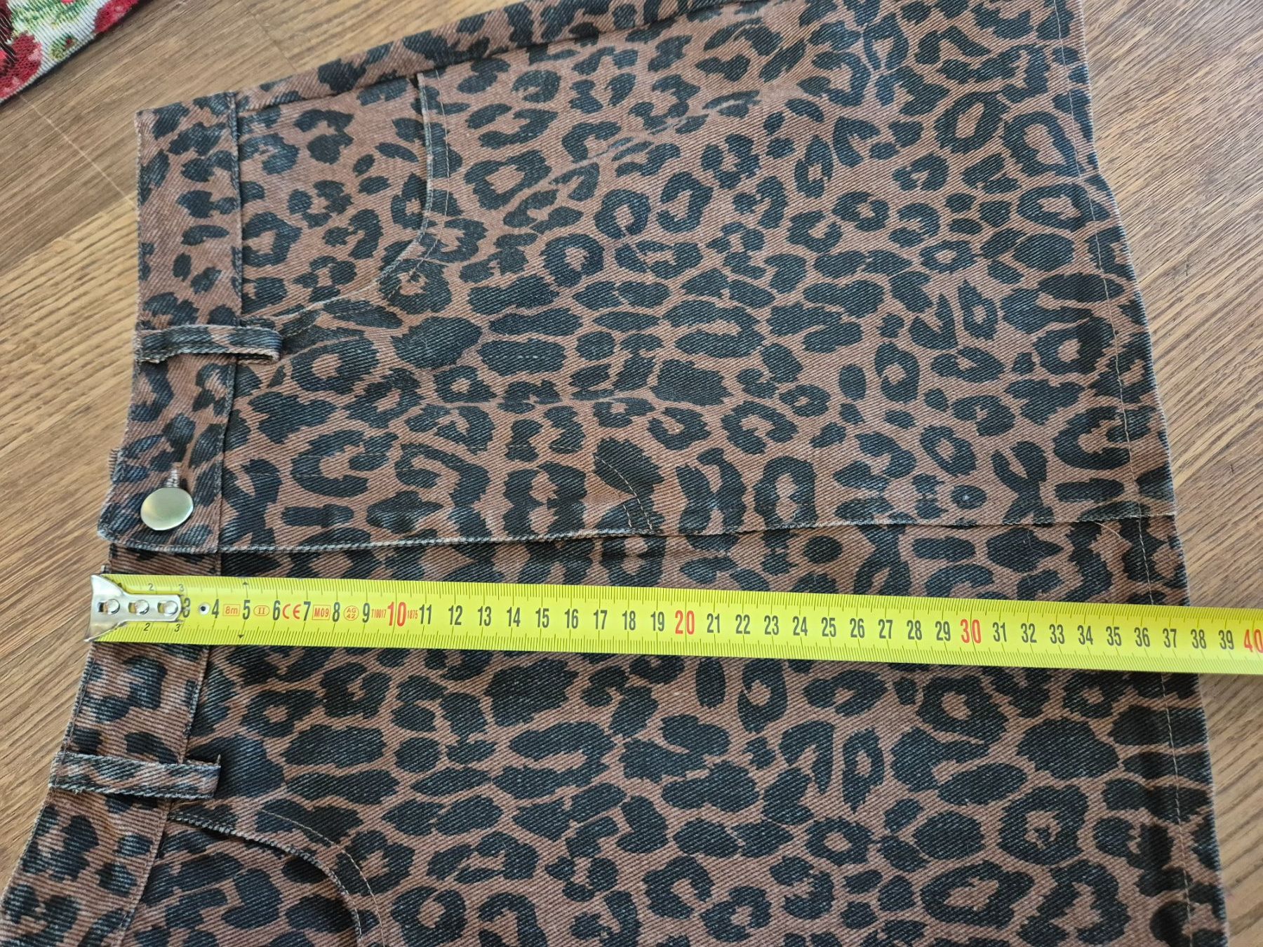 Gonne: Leopard print jeans mini skirt size 36 – Nuovo (secondo la descrizione) da Zürich venduto da monadiederich 3