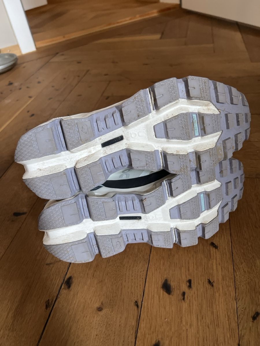 Scarpe da donna: On Cloudwander waterproof  – Usato da Zürich venduto da Sarah552 2
