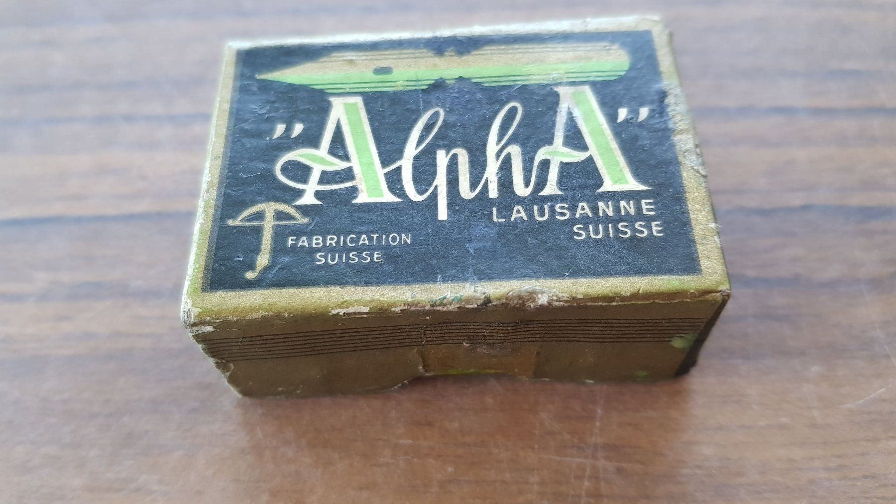 Barattoli: Dose Verpackung Schreibfeldern Alpha antik – Usato da Mörschwil venduto da antiksalon 3