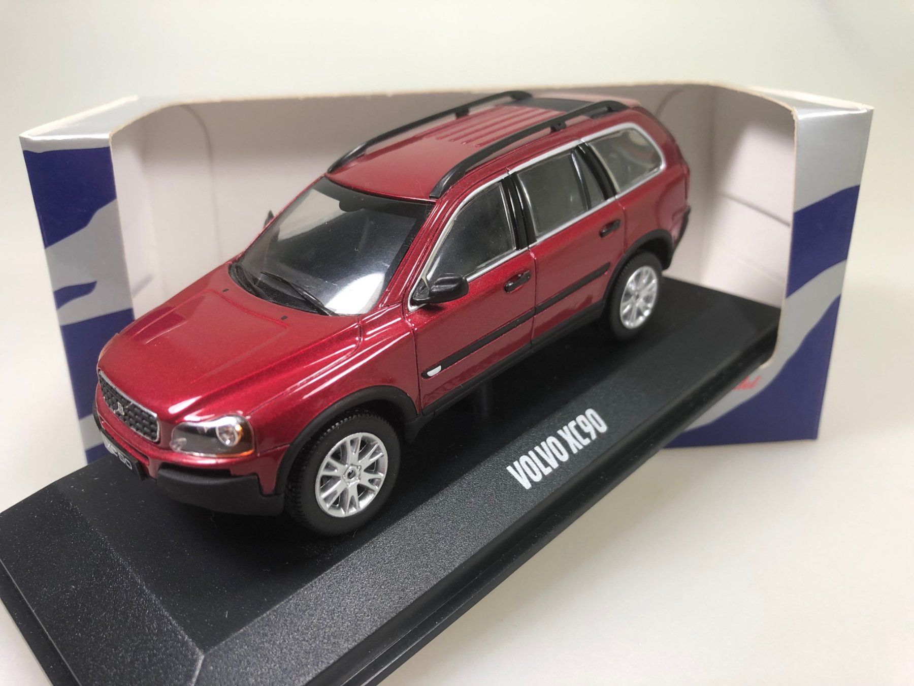 Volvo Modellini d'auto: Volvo XC90 - Minichamps - 1:43 – Usato da Widen venduto da Himan