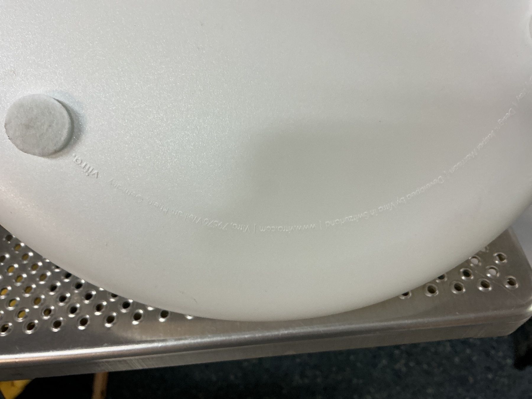 Servierplatten: vitra Anbietschale – Gebraucht aus Bern von vielerart 3