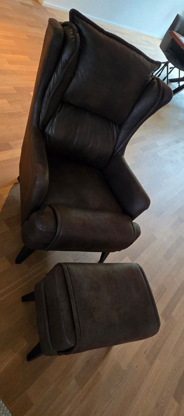 Poltrone: Designer Relaxsessel mit Hocker – Usato da Lostorf venduto da koe_8bx5 2