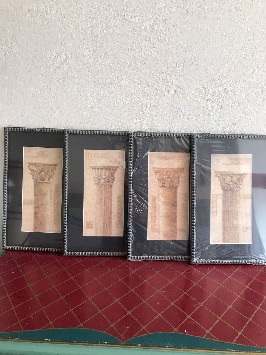 Foto & Immagini: 4-Set Bilder Antike Säulen – Nuovo e nell'imballaggio originale da Wohlen AG venduto da homecollectivech