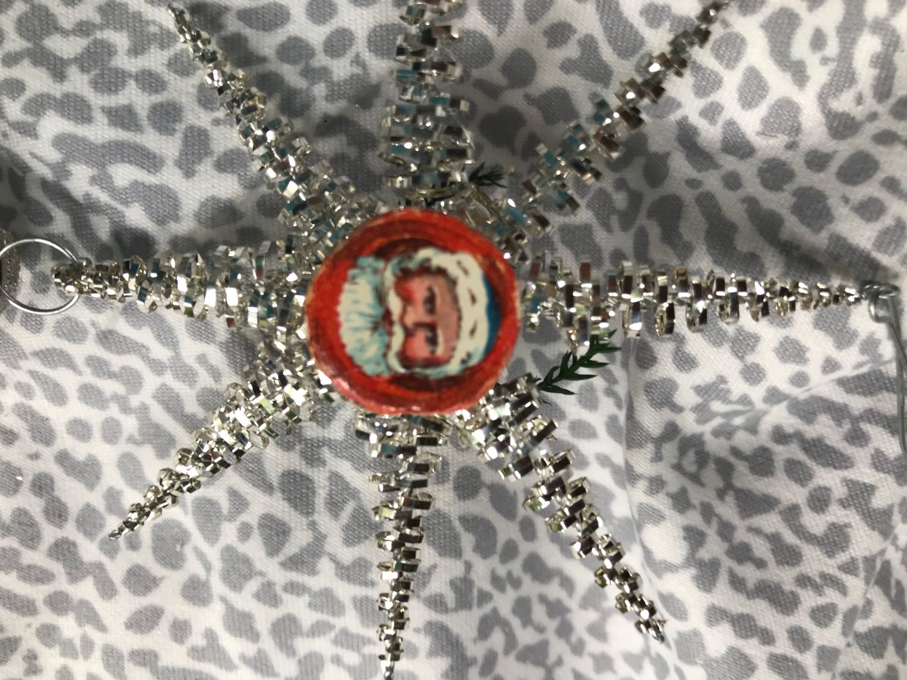 Alle Dekorationen: Stern mit Kugel Pilz Christbaumschmuck – Neu und originalverpackt aus Alpnach Dorf von marvo 2