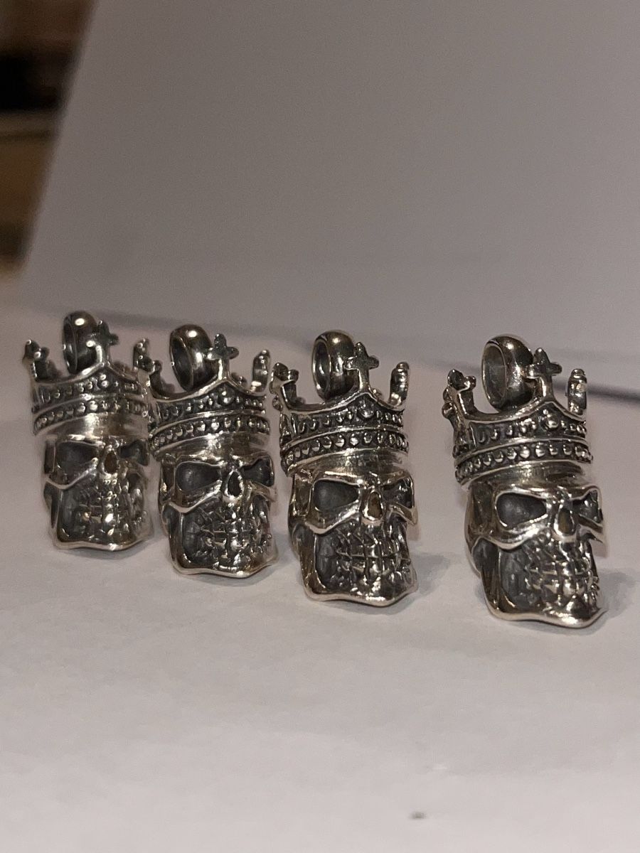 Thomas Sabo Anhänger: THOMAS SABO 4 Pendentif Tête de Mort Couronne – Neu (gemäss Beschreibung) aus Clarens von hal_y9wf 1