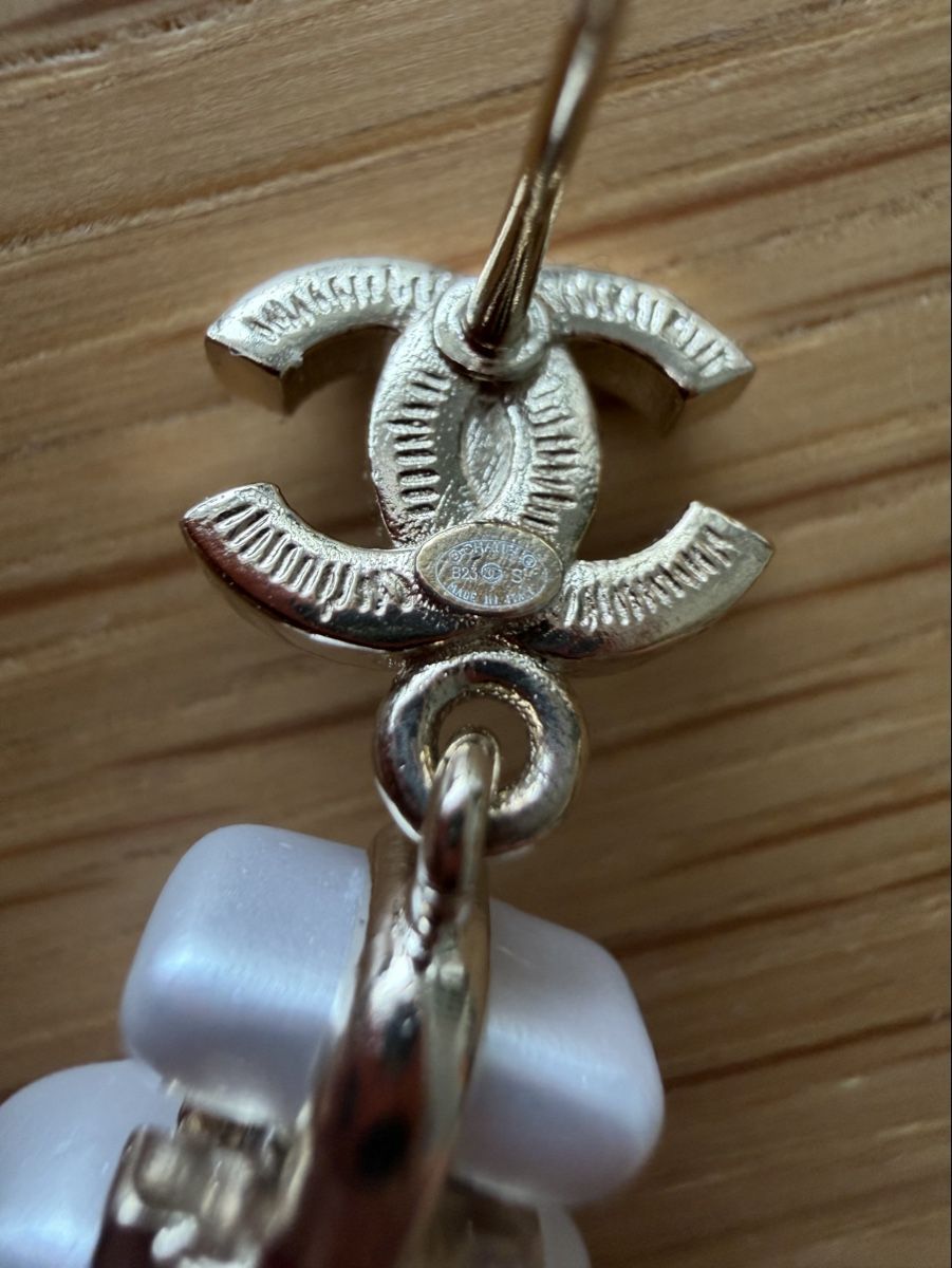 Chanel Ohrringe & -stecker: Chanel, boucles d’oreilles  – Gebraucht aus Cernier von 1234V 2