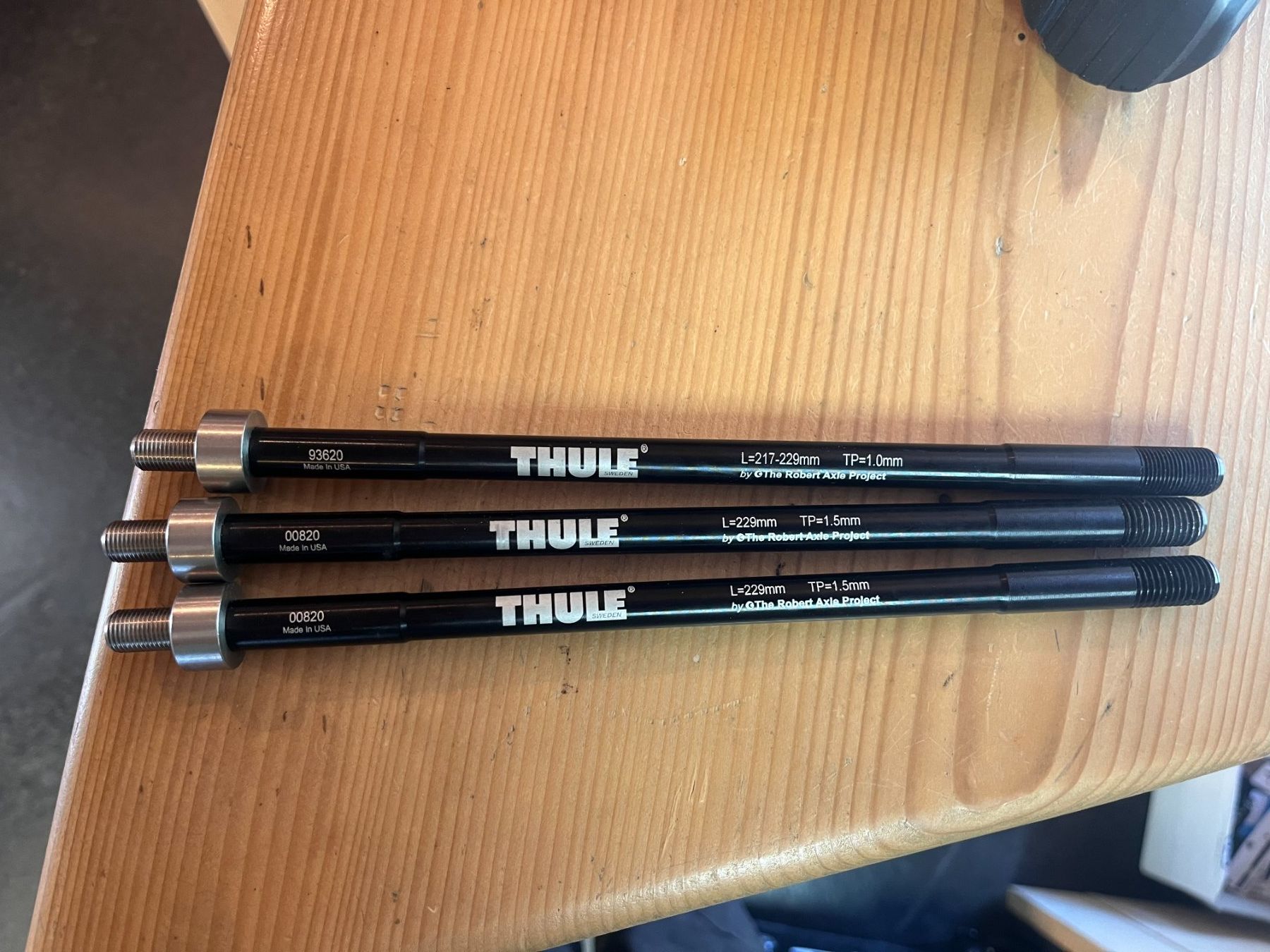 Thule Ersatzteile: Thule Adapter Steckachse 1.0mm/1.5mm 3Stück – Gebraucht aus Lauterbrunnen von Imboden-Bike