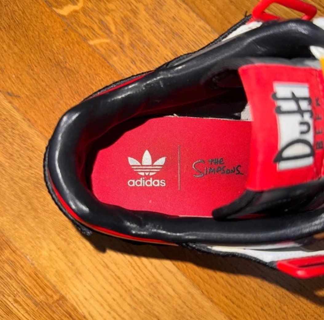 Adidas Scarpe da uomo: Adidas x The Simpsons Duff Beer – Usato da Mont-sur-Rolle venduto da ryn_2tlx 2