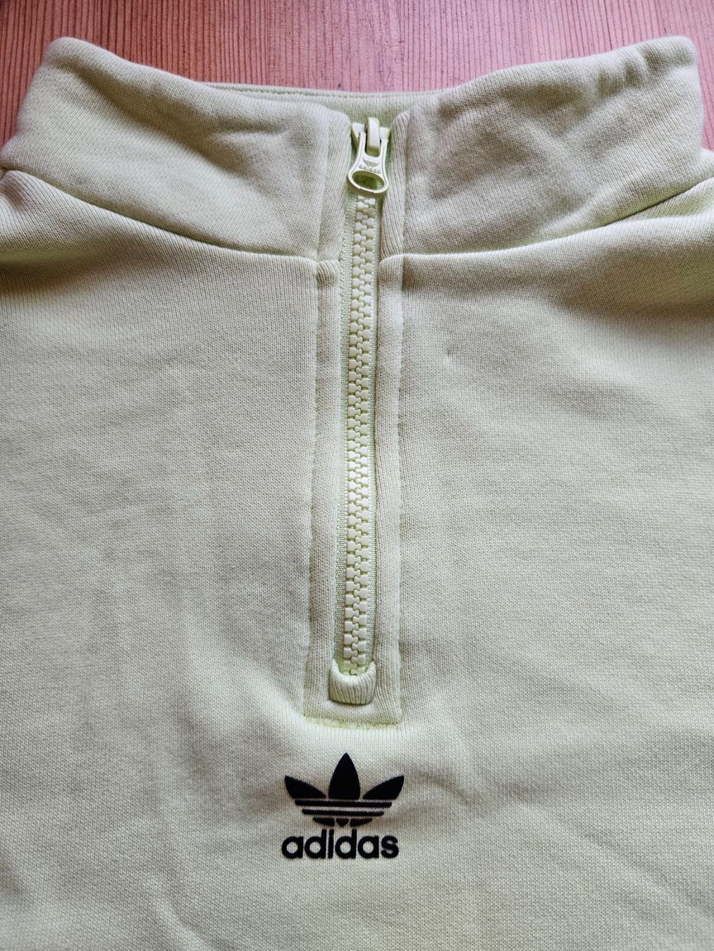 Adidas Maglioni & Felpe: Cropped Sweater adidas Grösse S retro Pullover – Usato da Hägglingen venduto da United-Village-Trade 1