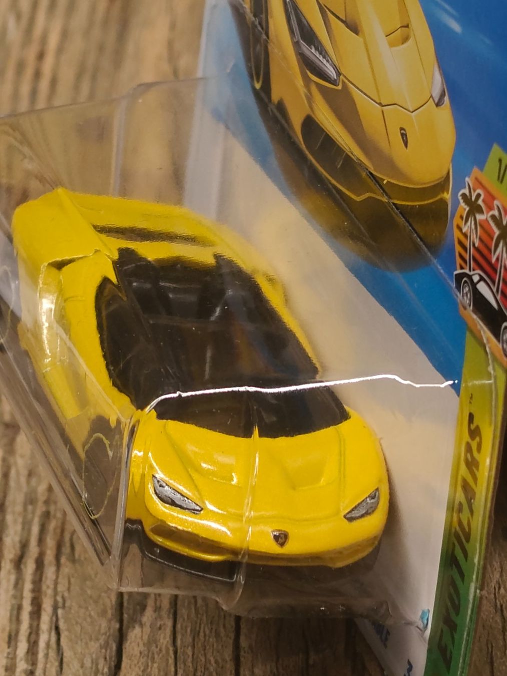Hot Wheels Modellini d'auto: Hot Wheels 2026 Lamborghini Centenario Roadster 16' – Nuovo e nell'imballaggio originale da Flaach venduto da ste_7cwf 1