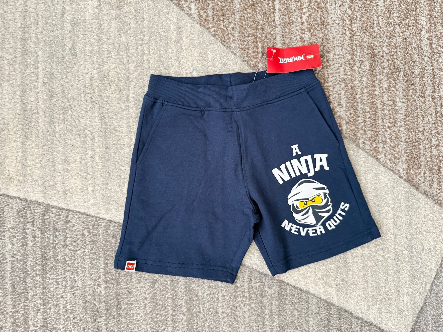 Pantaloni: Shorts Lego Ningago Gr.116 NEUE – Nuovo e nell'imballaggio originale da Zürich venduto da Rolik123