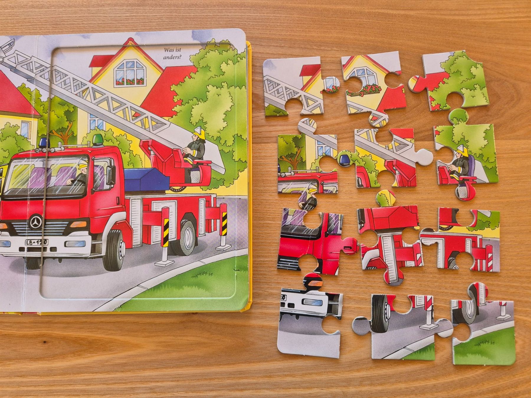 Puzzles: Puzzlebuch 4×12 Teile - Feuerwehr – Gebraucht aus Giswil von 0G6 4