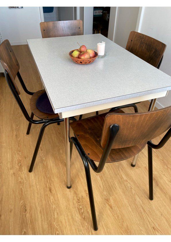 Tables: Kelko Vintage Esstisch – D'occasion à Zürich par NurayE