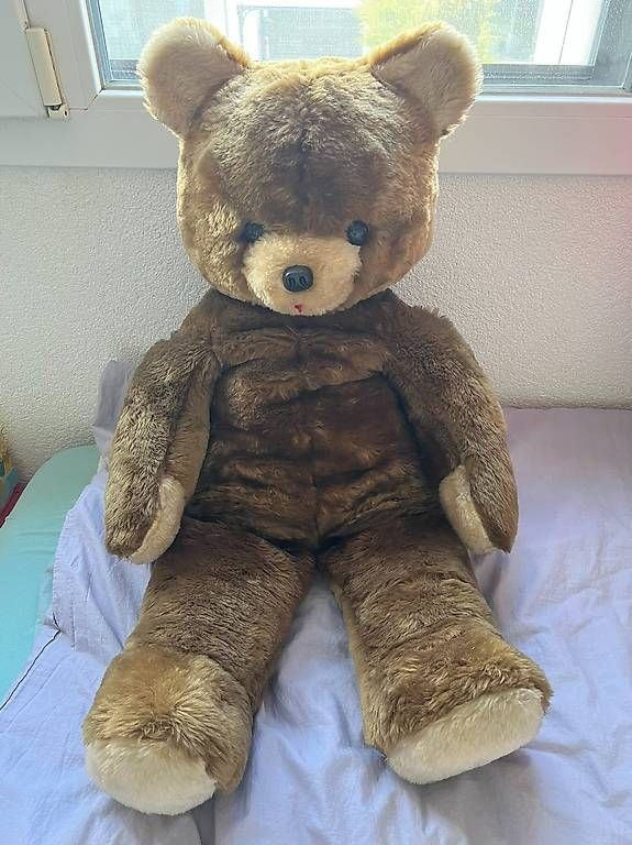 Giocattoli: Ours peluche 80cm – Usato da Thielle venduto da Oneil1372