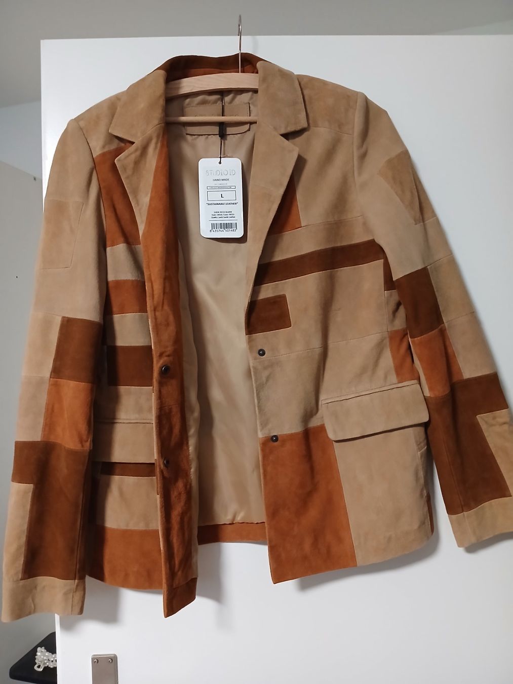 Giacche: Designer Lederjacke – Nuovo e nell'imballaggio originale da Wettingen venduto da marlu17