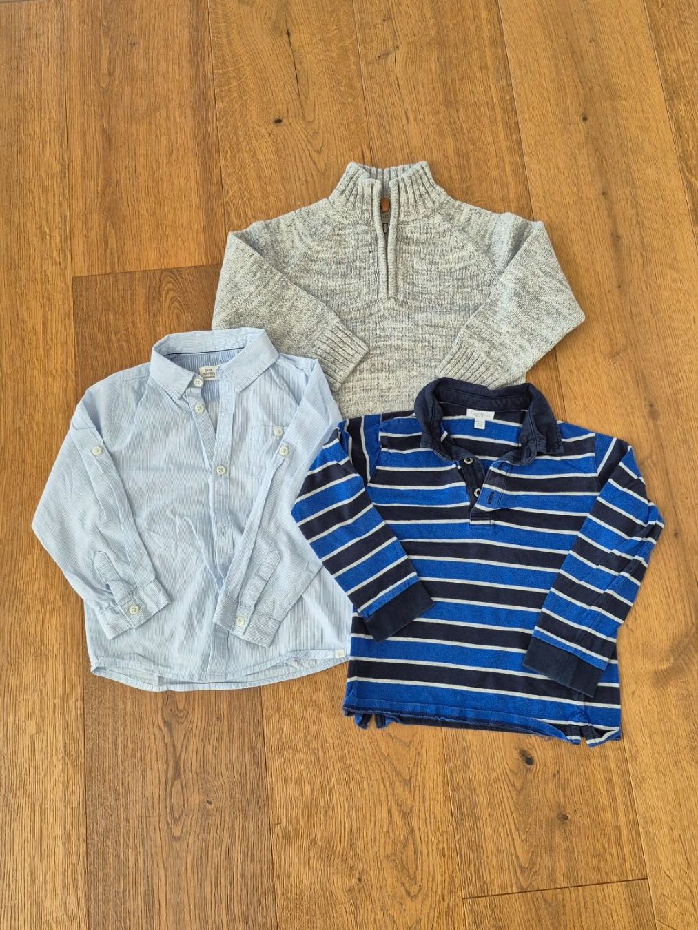 Lotti & Set di vestiti: Kleiderpaket Grösse 98, Junge – Usato da Büttenhardt venduto da Nic_ole 3