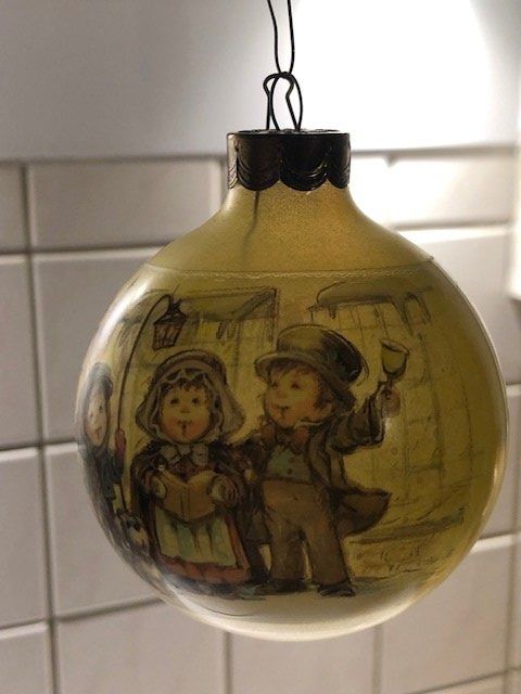 Alle Dekorationen: Hübsche, Weihnachtskugel "Hallmark" 1988 mit Wintermotiv – Gebraucht aus Gossau/ZH von amazonas66 1