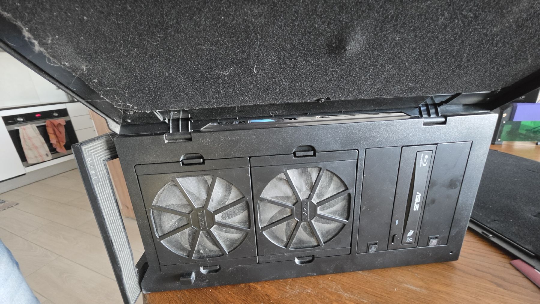 Asus PCs: Ordinateur pour bricoleur – Gebraucht aus Romanel-s-Lausanne von Guiguidu10-40 4