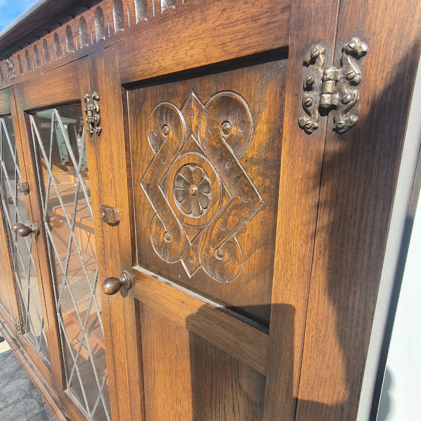 Credenze: Buffet 130x 90x28. bel etat, vitré – Usato da DUGNY (-Leytron) venduto da Rdeny 1