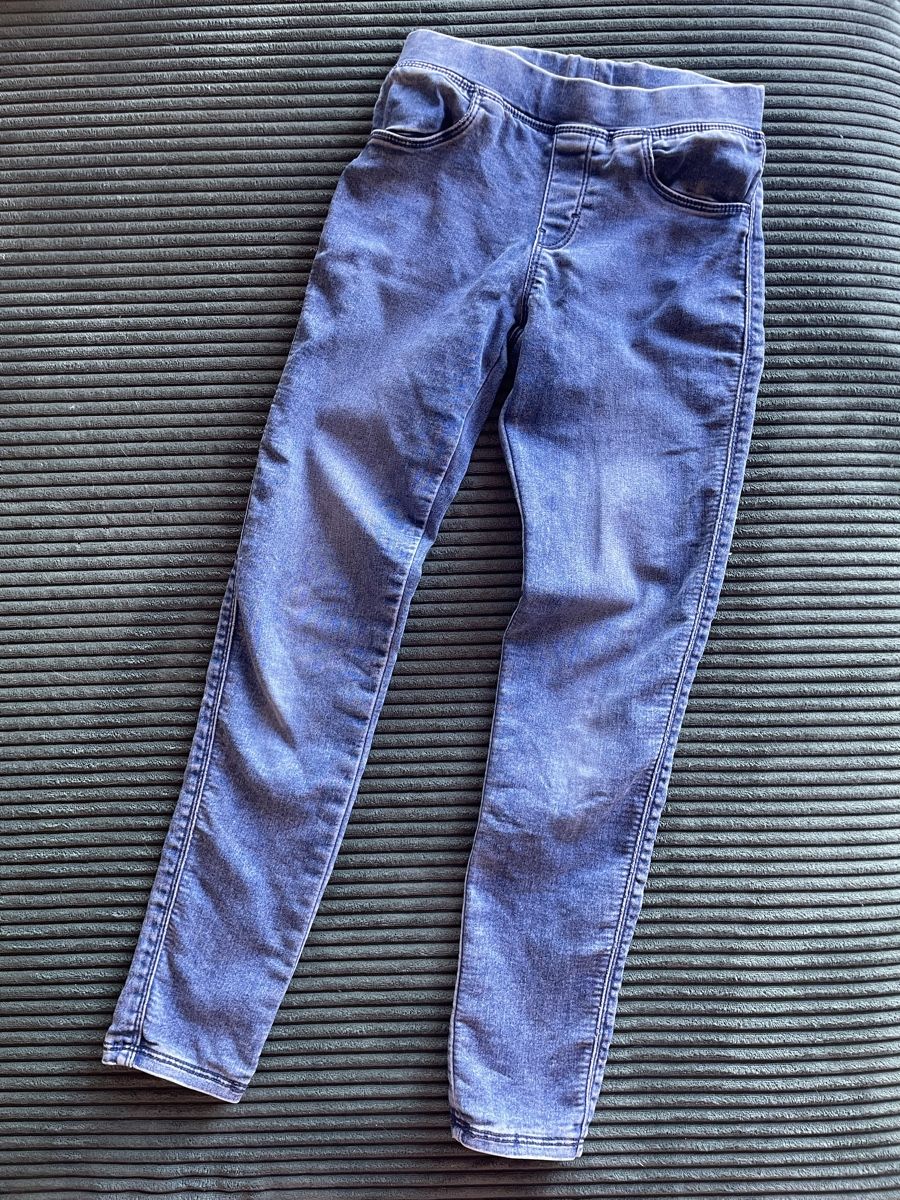 C&A Pantaloni: Jeggins Gr. 140 – Usato da Recherswil venduto da jafa74 1