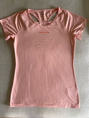 Stylisches T-Shirt von Peak Performance