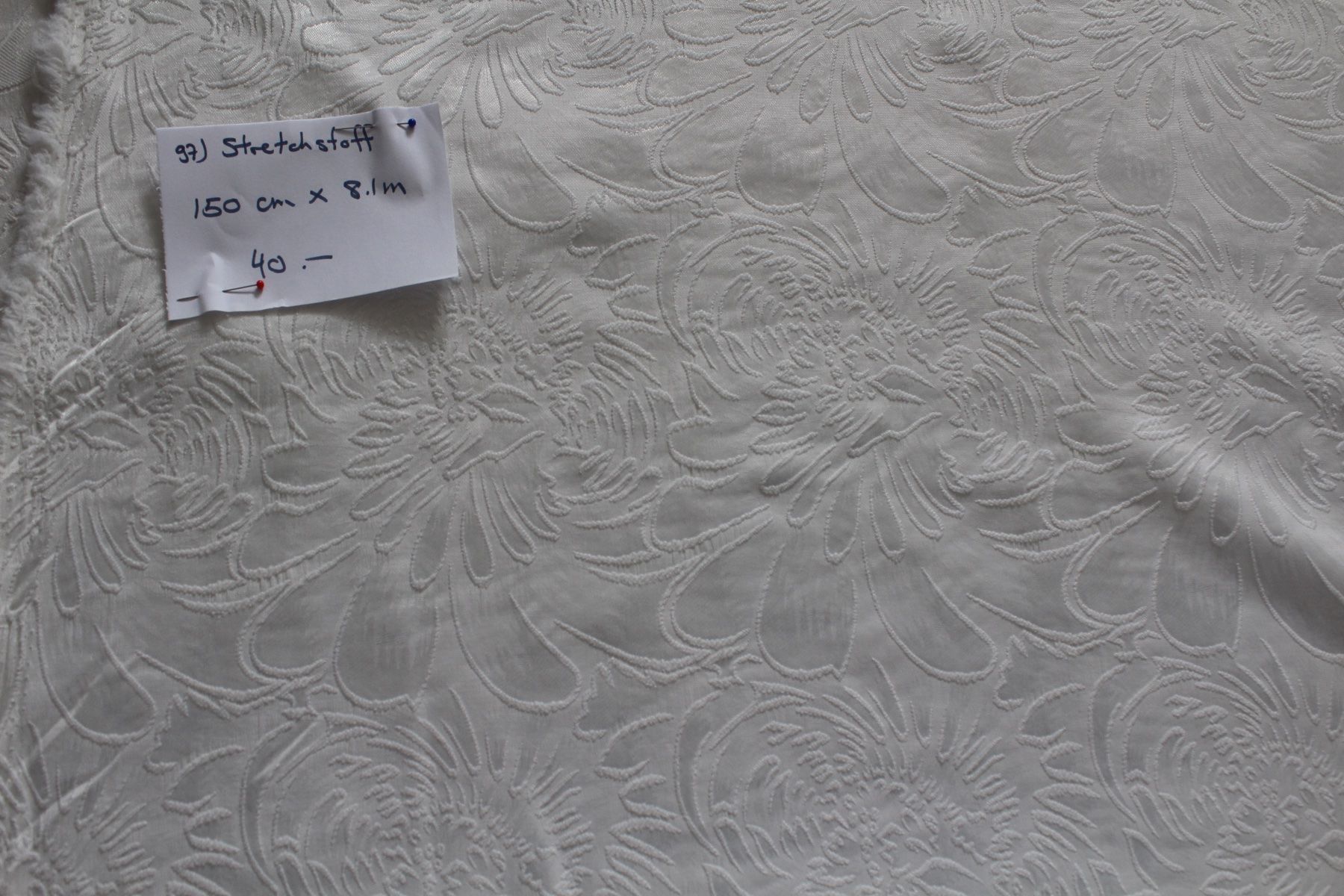 Stoffe: Stretch Polyester weiss – Neu (gemäss Beschreibung) aus Zürich von yvo_9d6l