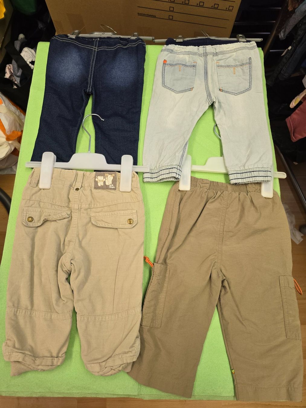 Pantaloni: Hosen Grösse 74 – Usato da Schönenwerd venduto da Chez_Mimi 1