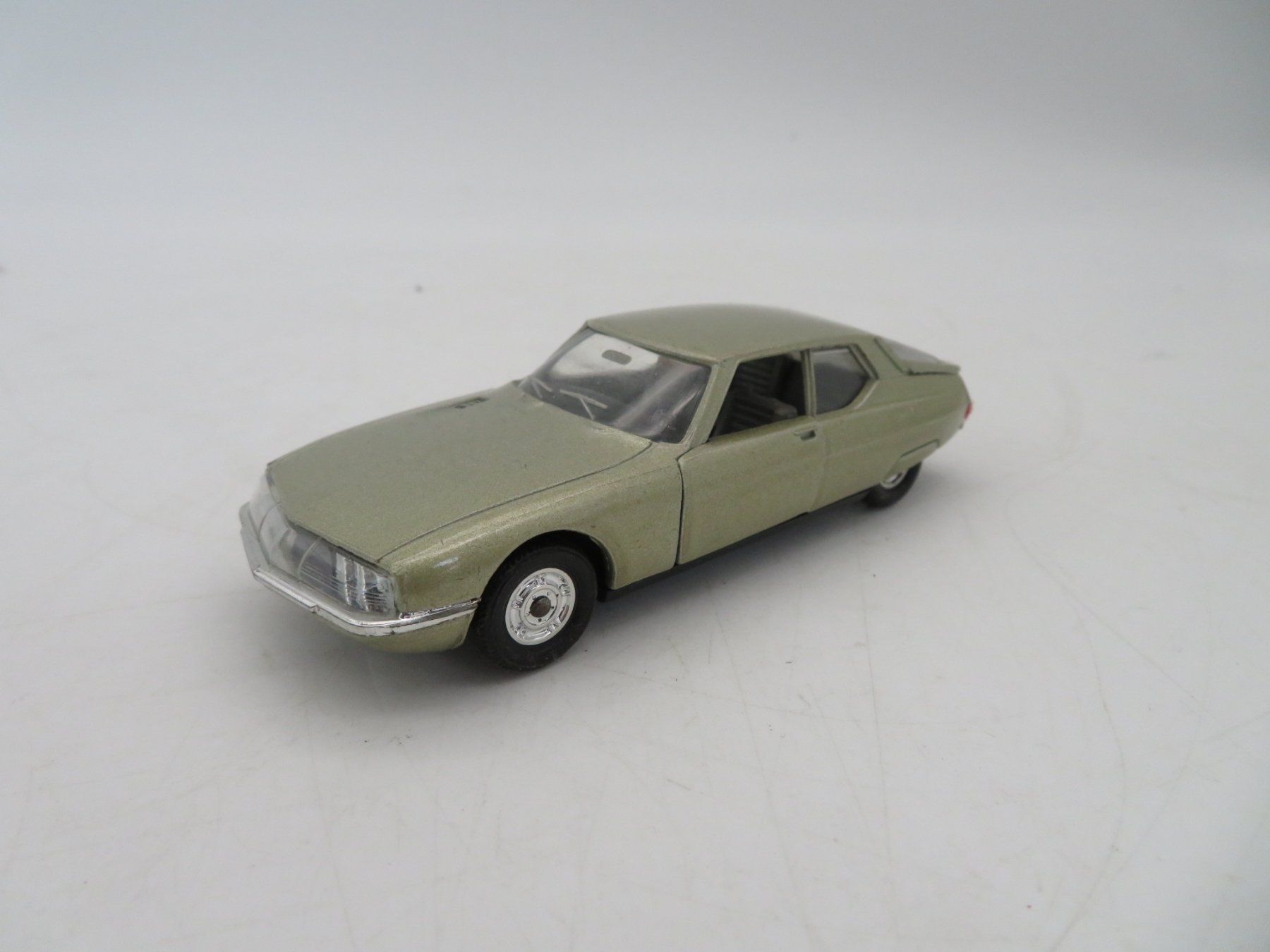 Citroën Modellini d'auto: Citroën Modellauto-Sammlung 4-teilig – Usato da Reinach BL venduto da WBZ-Flohmarkt 4