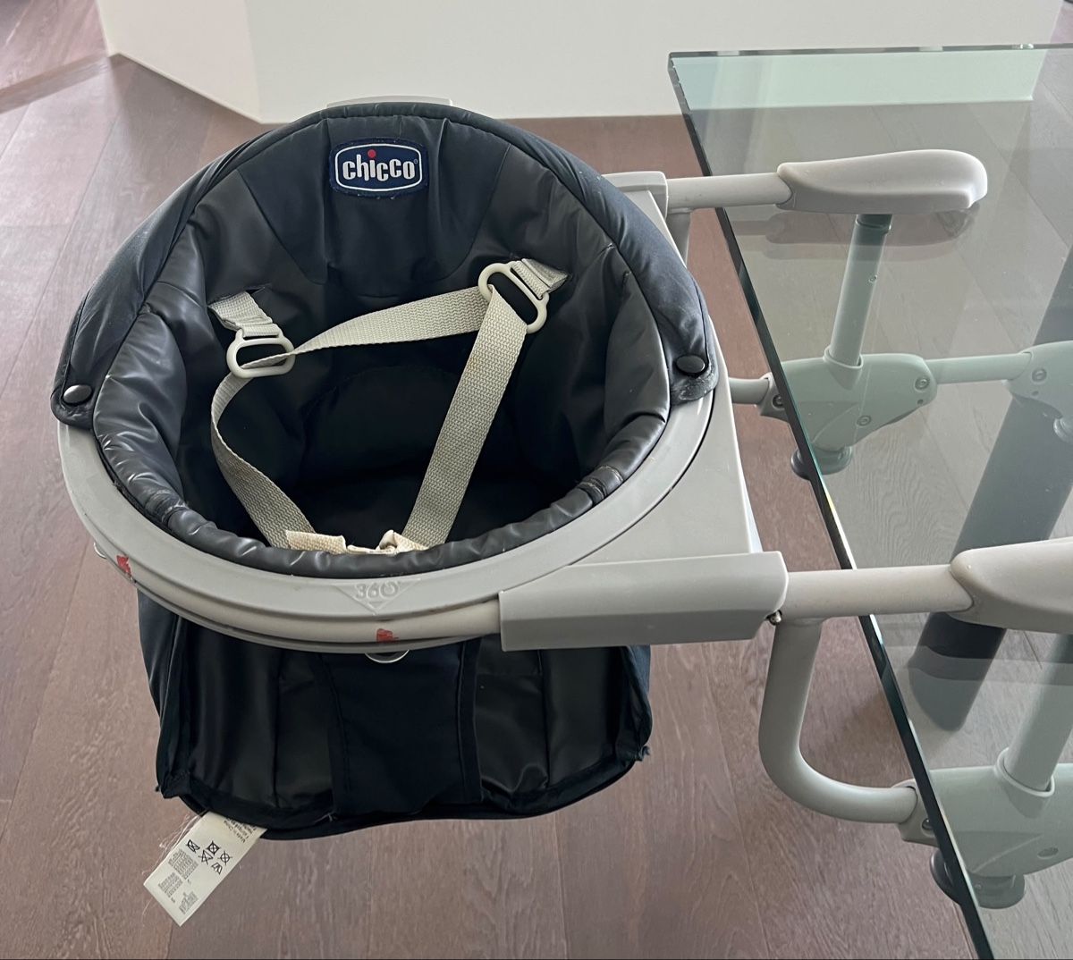Chicco Hochstühle: CHICCO Kinder-Tischsitz 360° – Gebraucht aus Ebertswil von bikeatack 2