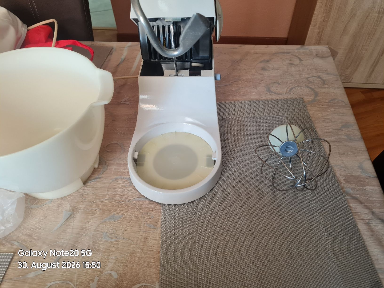 Kenwood Elettrodomestici da cucina: Profimixgerät. Voll Metall – Usato da Aarau venduto da trs_v77n 4