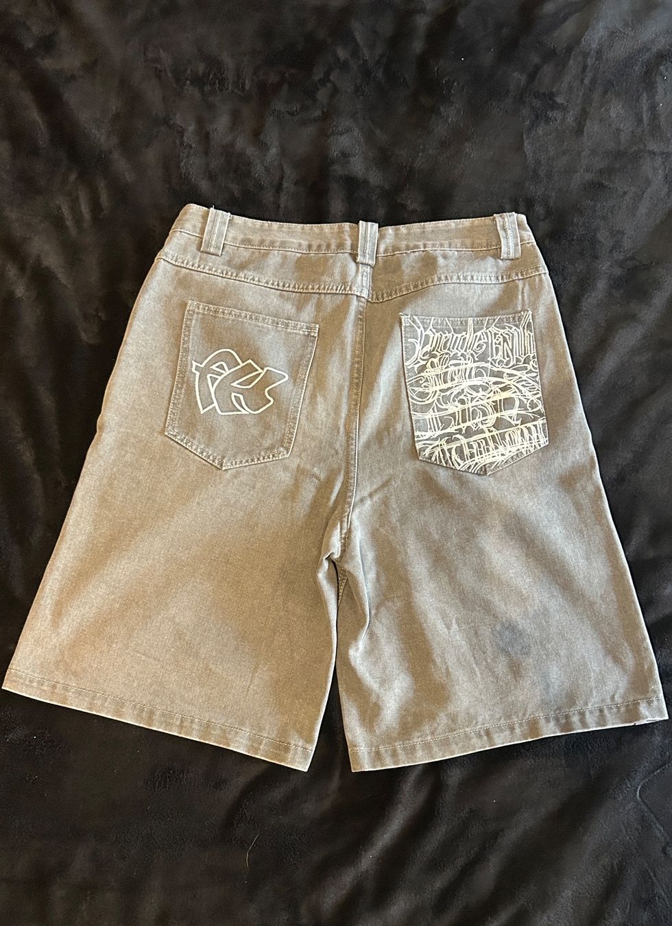 Pantalons: Herren Jorts grau Grösse M – Neuf (Voir description) à Roggwil BE par ghemma