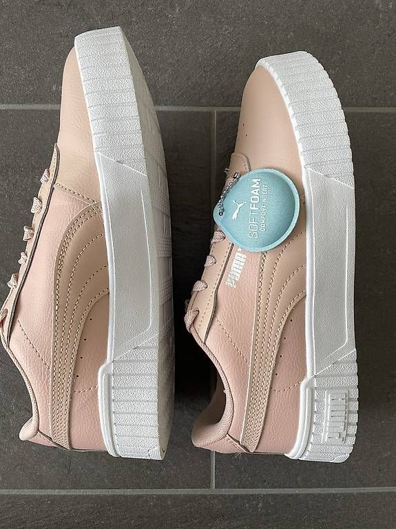 Chaussures femmes: Puma Vikky Platform – Neuf avec emballage d'origine à Meisterschwanden par xX3000Xx