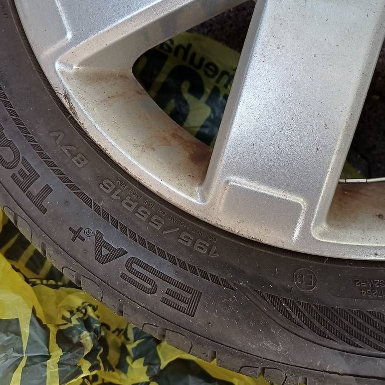 Cerchioni: Alufelgen ford mit pneu  – Usato da Arbon venduto da ferrari2012 4
