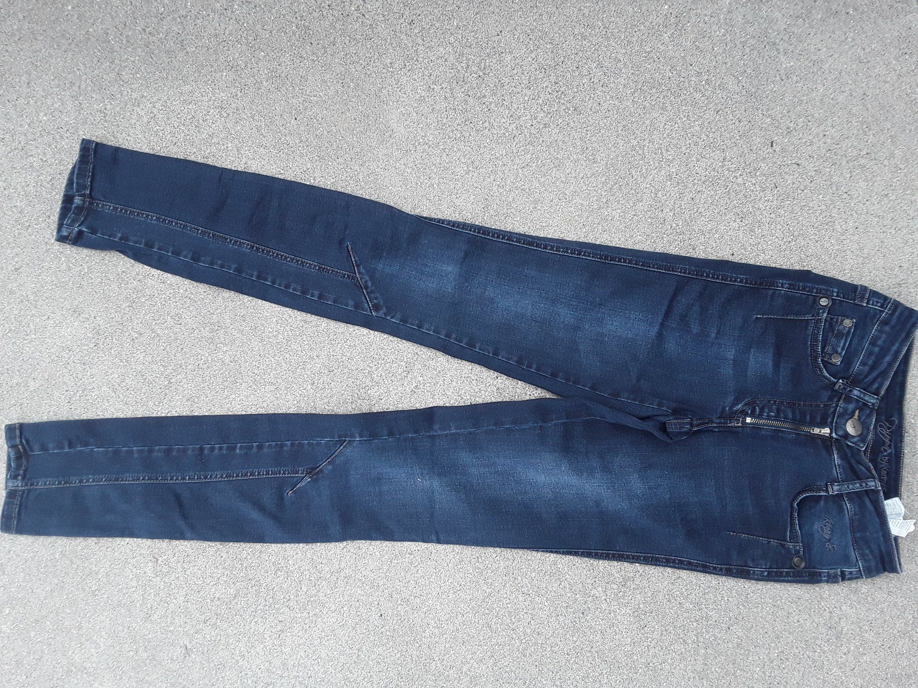 Jeans: Neue KENNYS Jeans  34/32 – Nuovo e nell'imballaggio originale da Heimberg venduto da Samprof