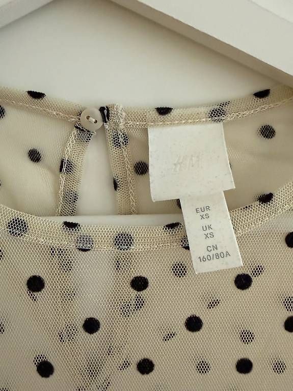 Kleider: H&M DRESS Size XS  – Gebraucht aus Wallisellen von Marij1986 2
