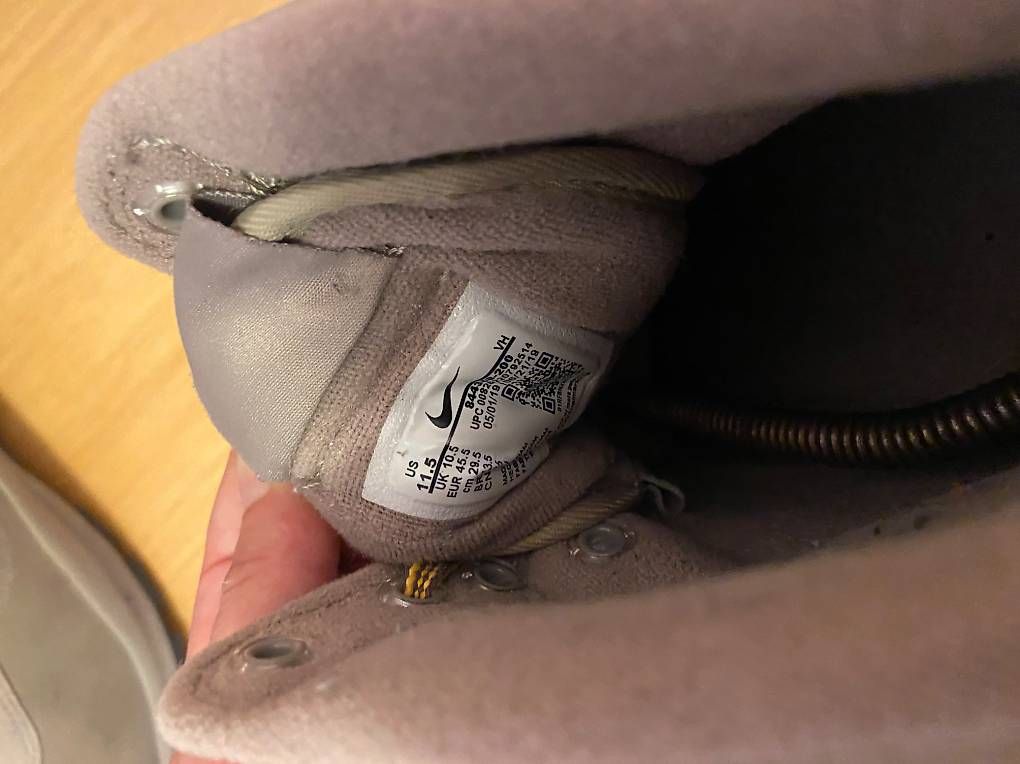 Herrenschuhe: Nike Wanderschuhe 45.5 – Gebraucht aus Mettmenstetten von Beststeller 1