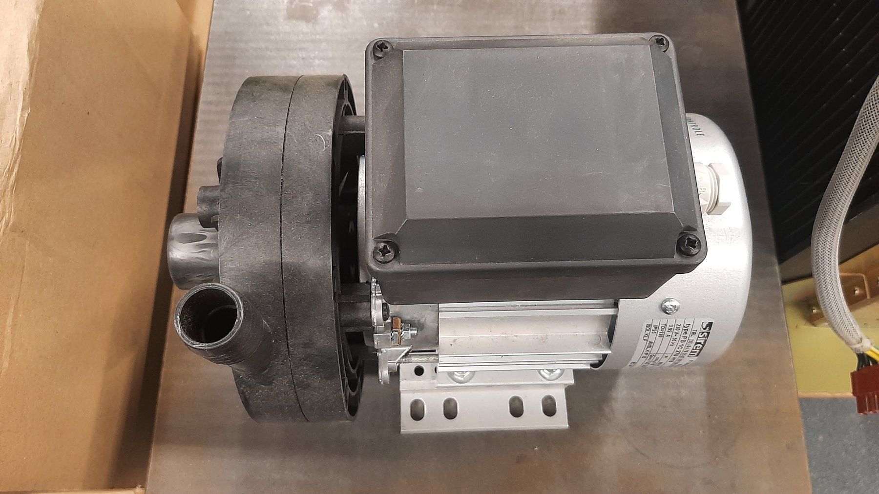 Pompe & Parti di ricambio: pompe centrifuge 900W – Usato da Attalens venduto da Gmsa68