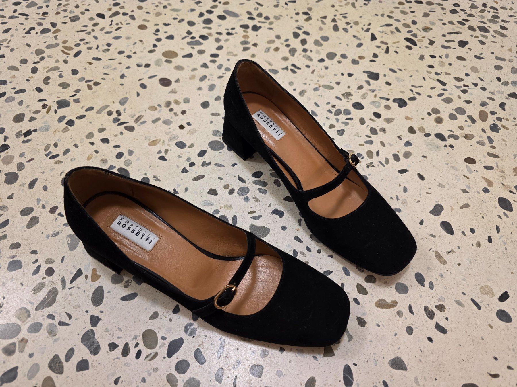 Fratelli Rossetti Chaussures femmes: Fratelli Rossetti 37.5 Marie-Jane Pumps – D'occasion à Zürich par sougia11