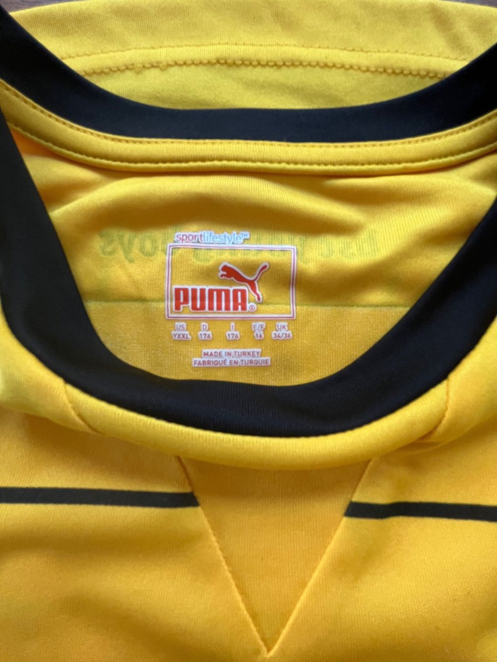 Puma Scarpe, pantaloni & magliette da ginnastica: BSC Young Boys Kindertrikot – Usato da Näfels venduto da dom_9p7f 2