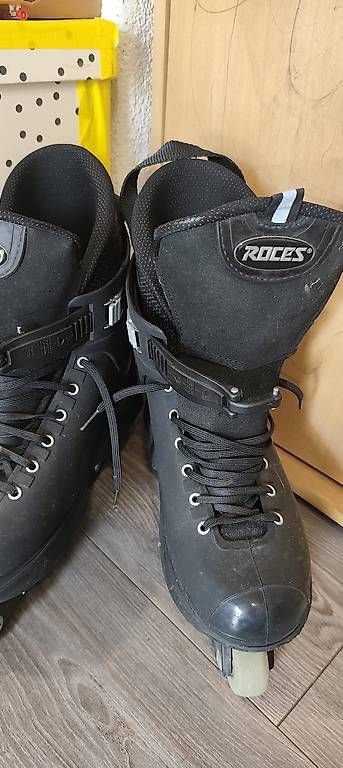 Pattini in linea & Pattini a rotelle: Rollers Agressifs Roces M12 / Black – Usato da Thalheim venduto da lin_w876 1