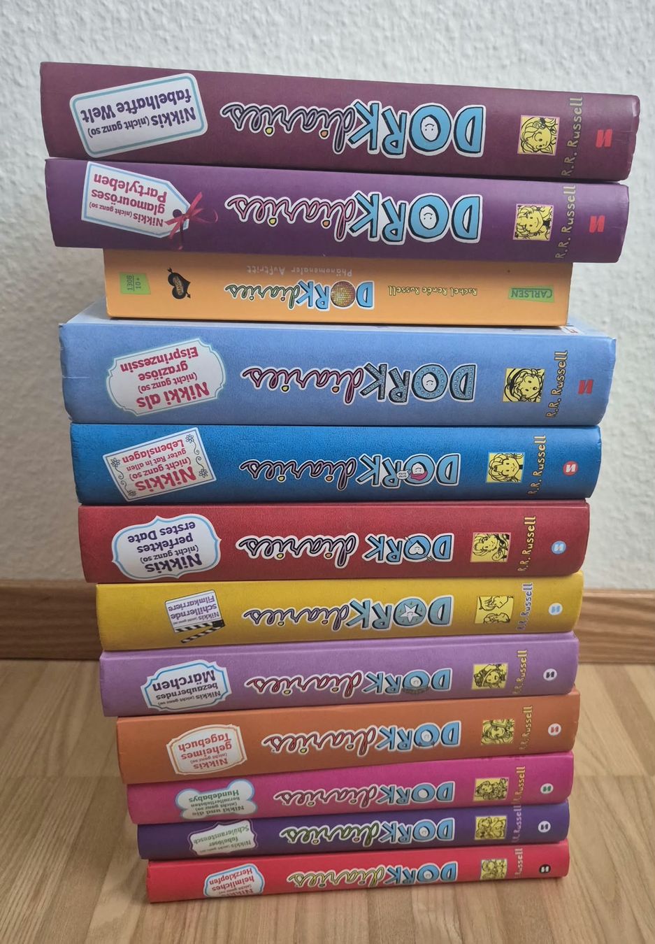 Bücher: Dork Diaries Bücher – Neu (gemäss Beschreibung) aus Horgen von ram_5fpm 2