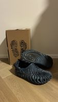 Crocs Salene Bembury X Pollex Clog, 42-43, blau