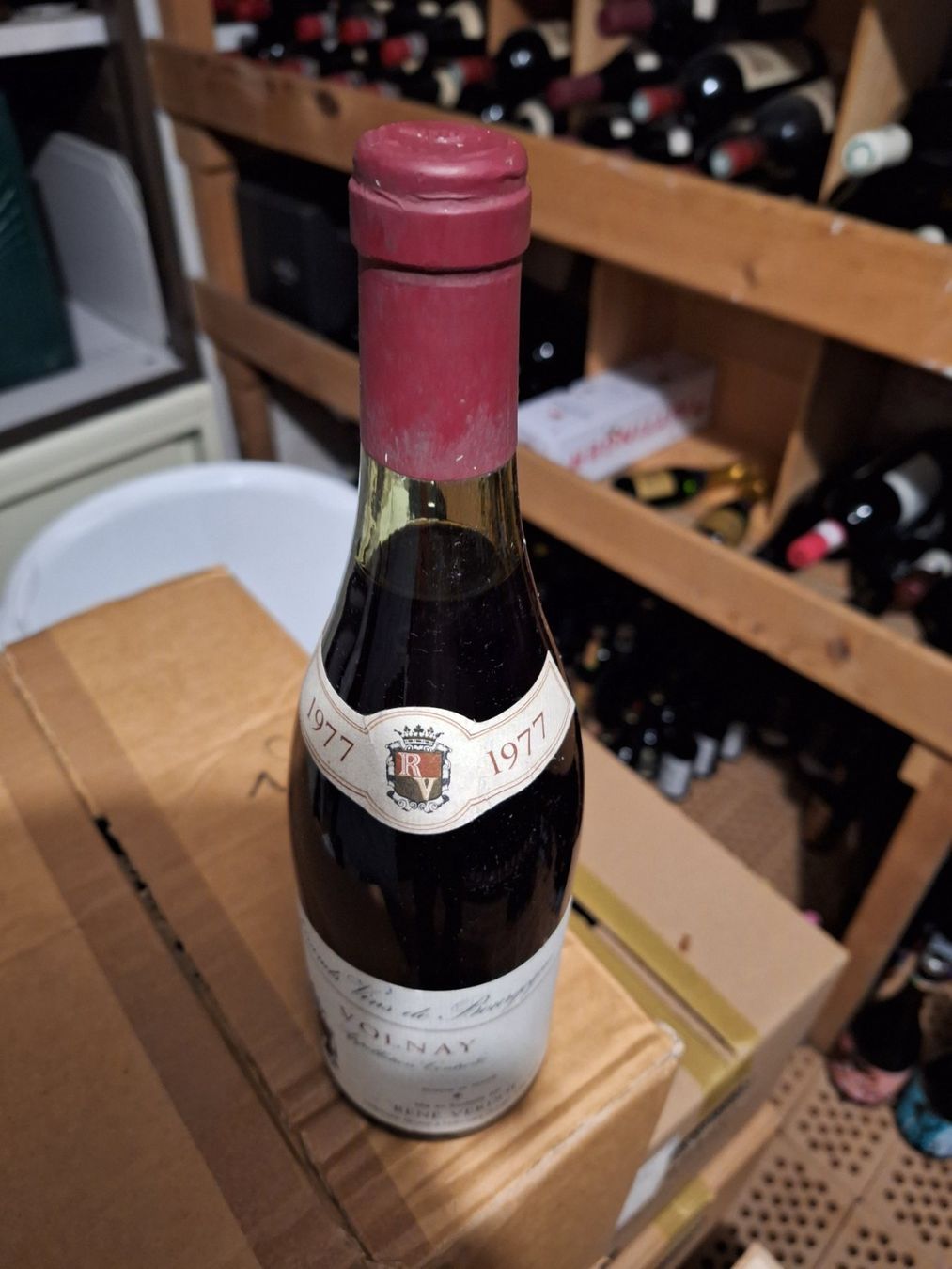 Vino: Volnay 1977 – Usato da Langenthal venduto da Physycer0 3