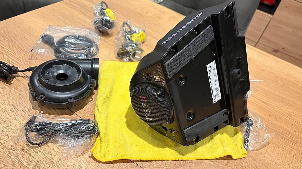 Controller: Thrustmaster T-GT II Servo Base – Usato da Schindellegi venduto da Reschech 1