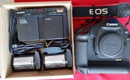 Canon EOS-1Ds Mark III Kamera gebraucht mit Zubehör