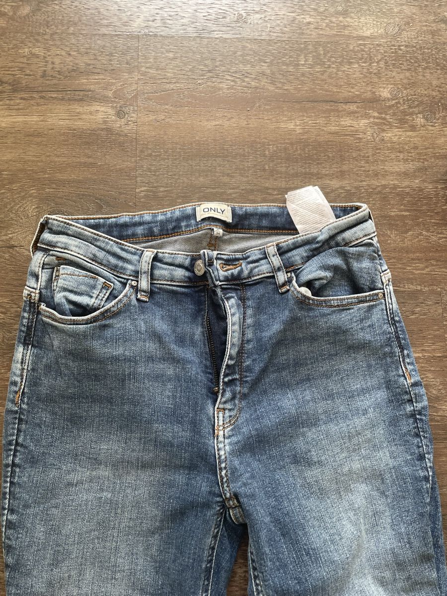 Only Jeans: Damen Jeans ONLY Gr.S/M  – D'occasion à Ennetaach par Ustraessle 1