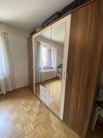 Kleiderschrank 5-türig mit Spiegel