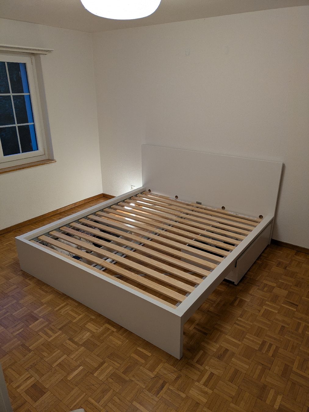 Ikea Letti: Ikea 180 Bett mit Matratze – Usato da Zürich venduto da aur_hfz7 2