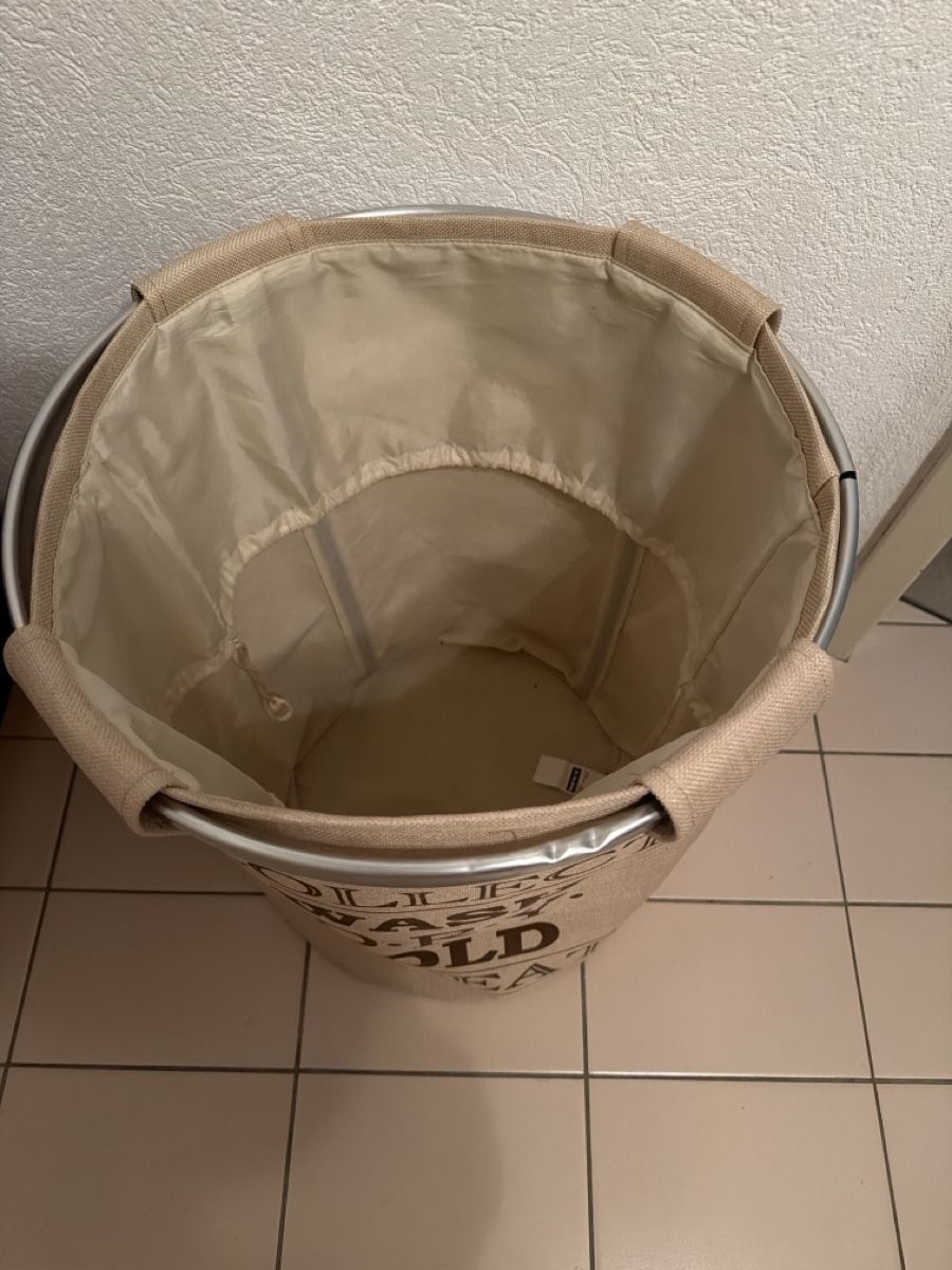 Wenko Wäschekörbe: Wäschekorb von Wenko – Neu (gemäss Beschreibung) aus Birsfelden von Haex 1